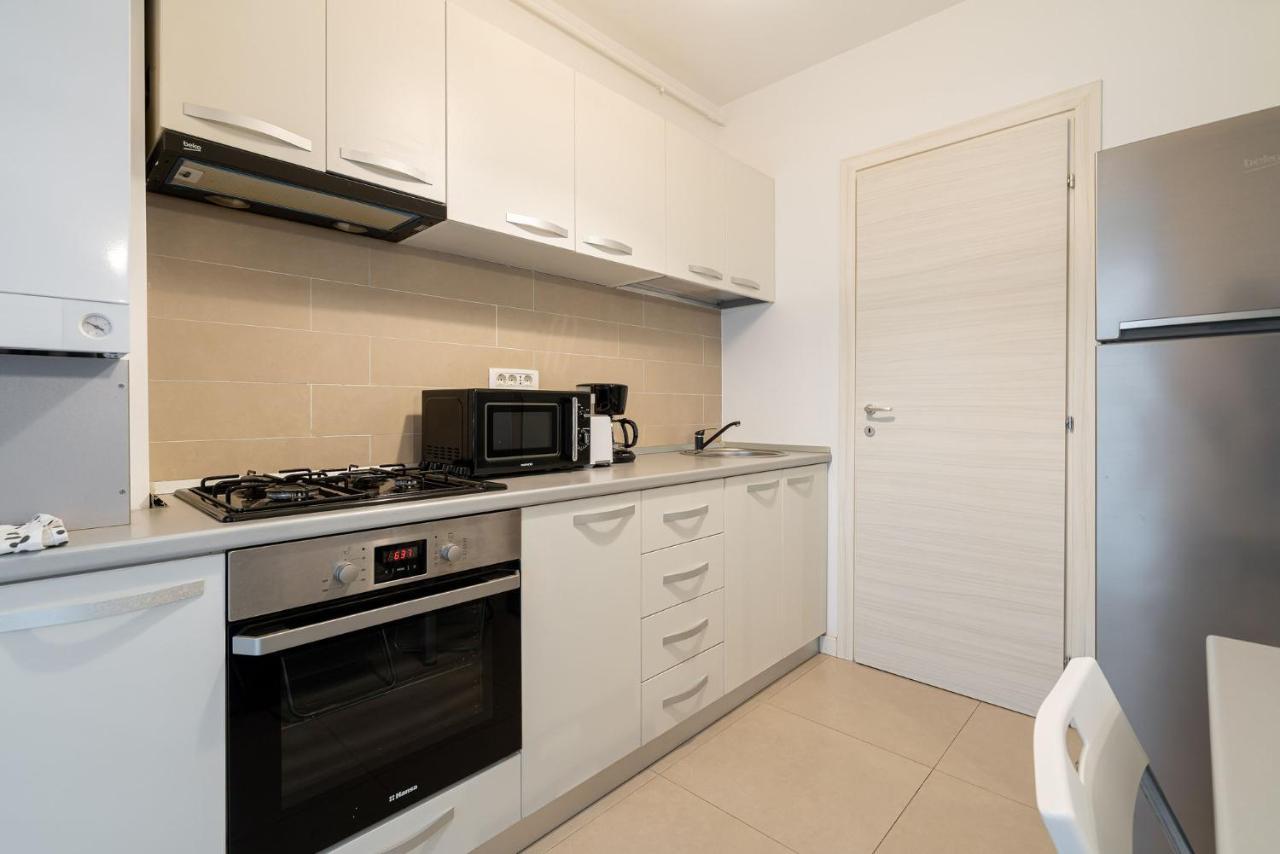 21 Residence Studio Бухарест Экстерьер фото